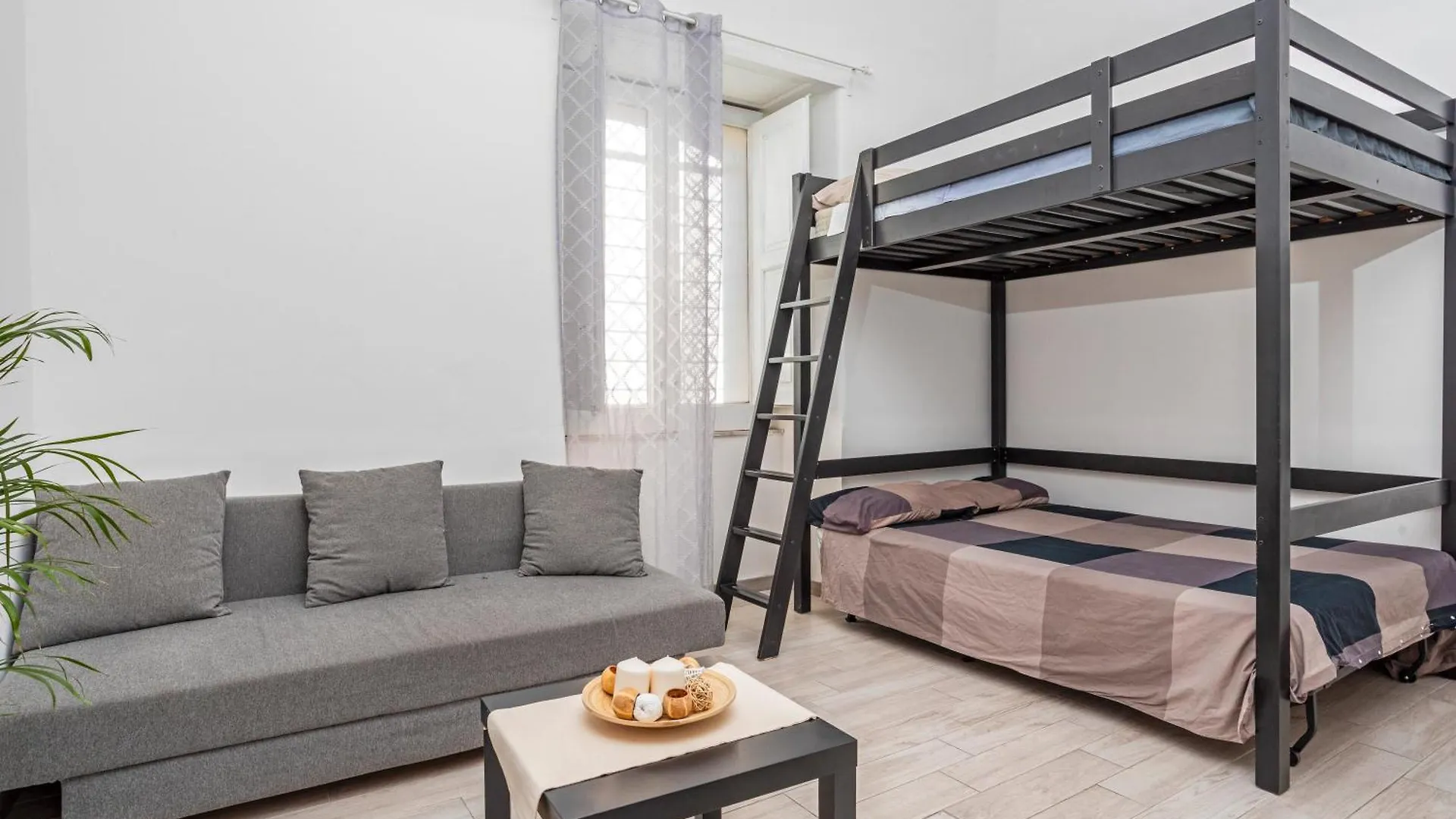 A Casa Tua Apartment Catania Italy